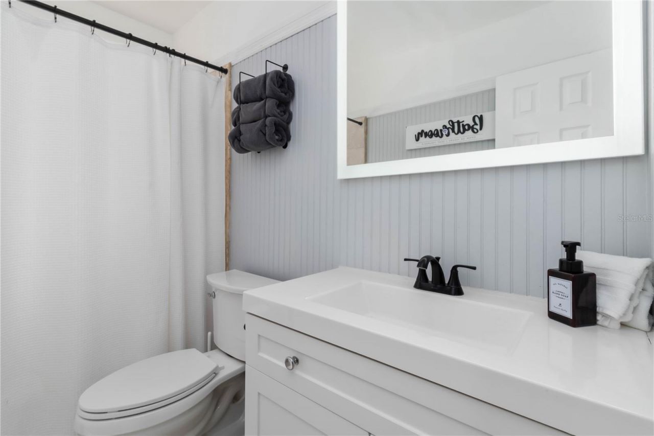 6950 29th Terrace N, Saint Petersburg, FL 33710 Photo