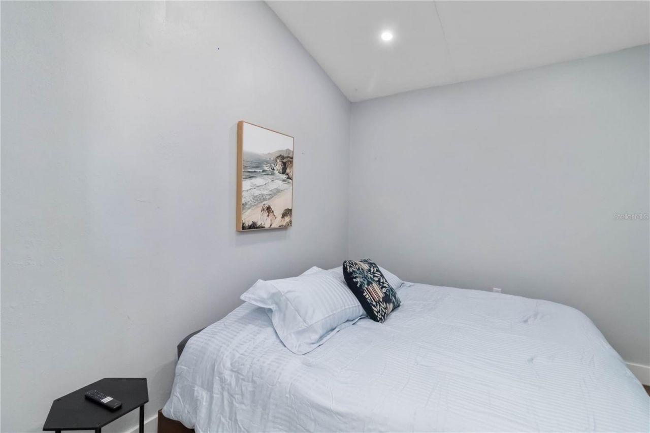 6950 29th Terrace N, Saint Petersburg, FL 33710 Photo