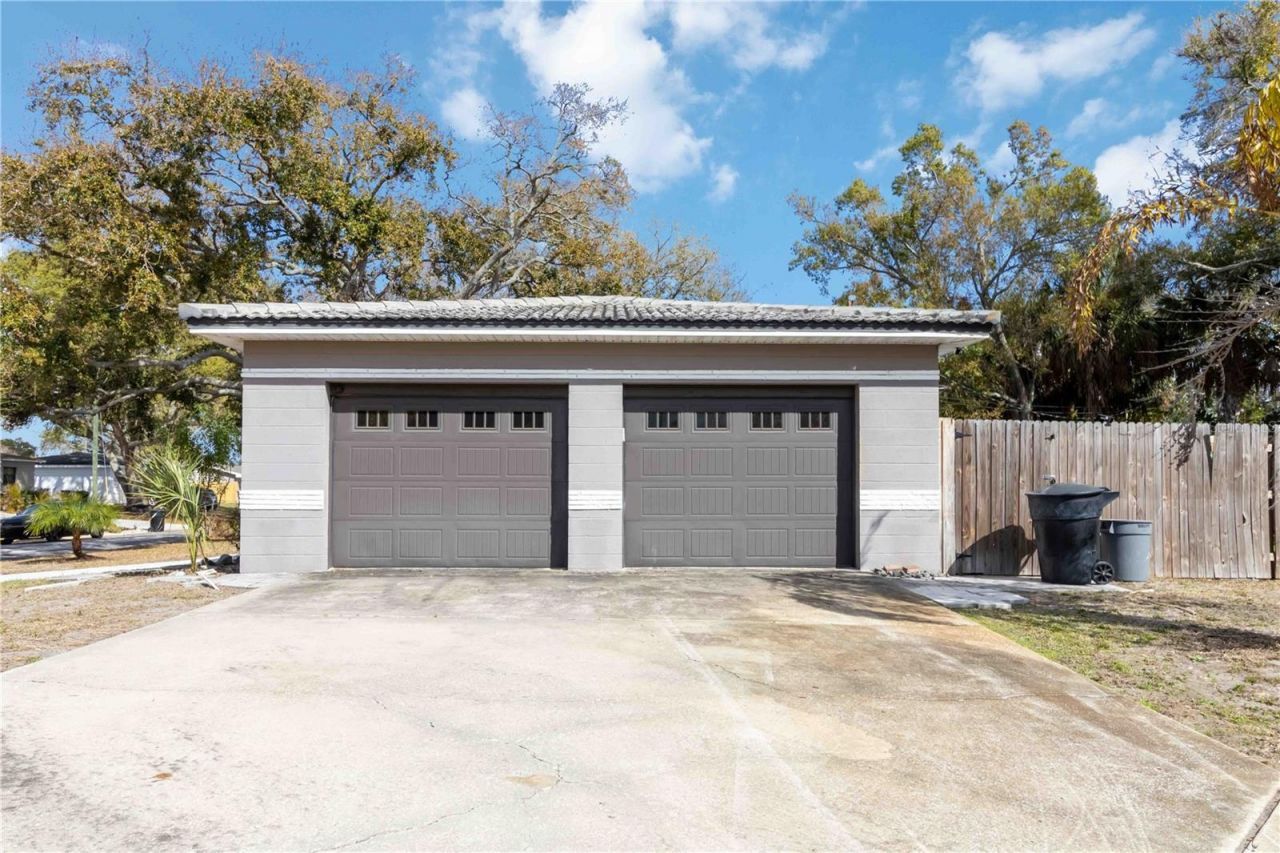 6950 29th Terrace N, Saint Petersburg, FL 33710 Photo