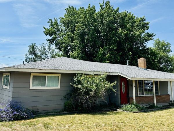 6276 Bryant Avenue, Klamath Falls, OR 97603