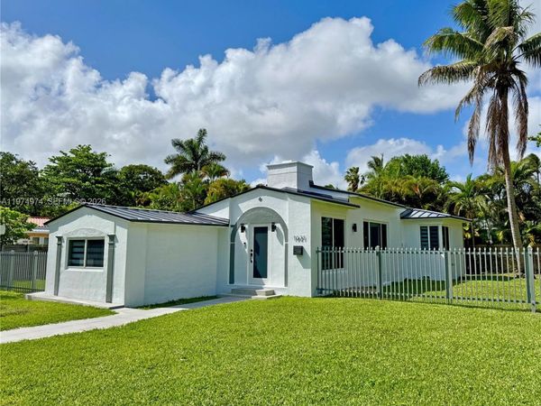 1021 NE 82nd Ter , Miami, FL 33138