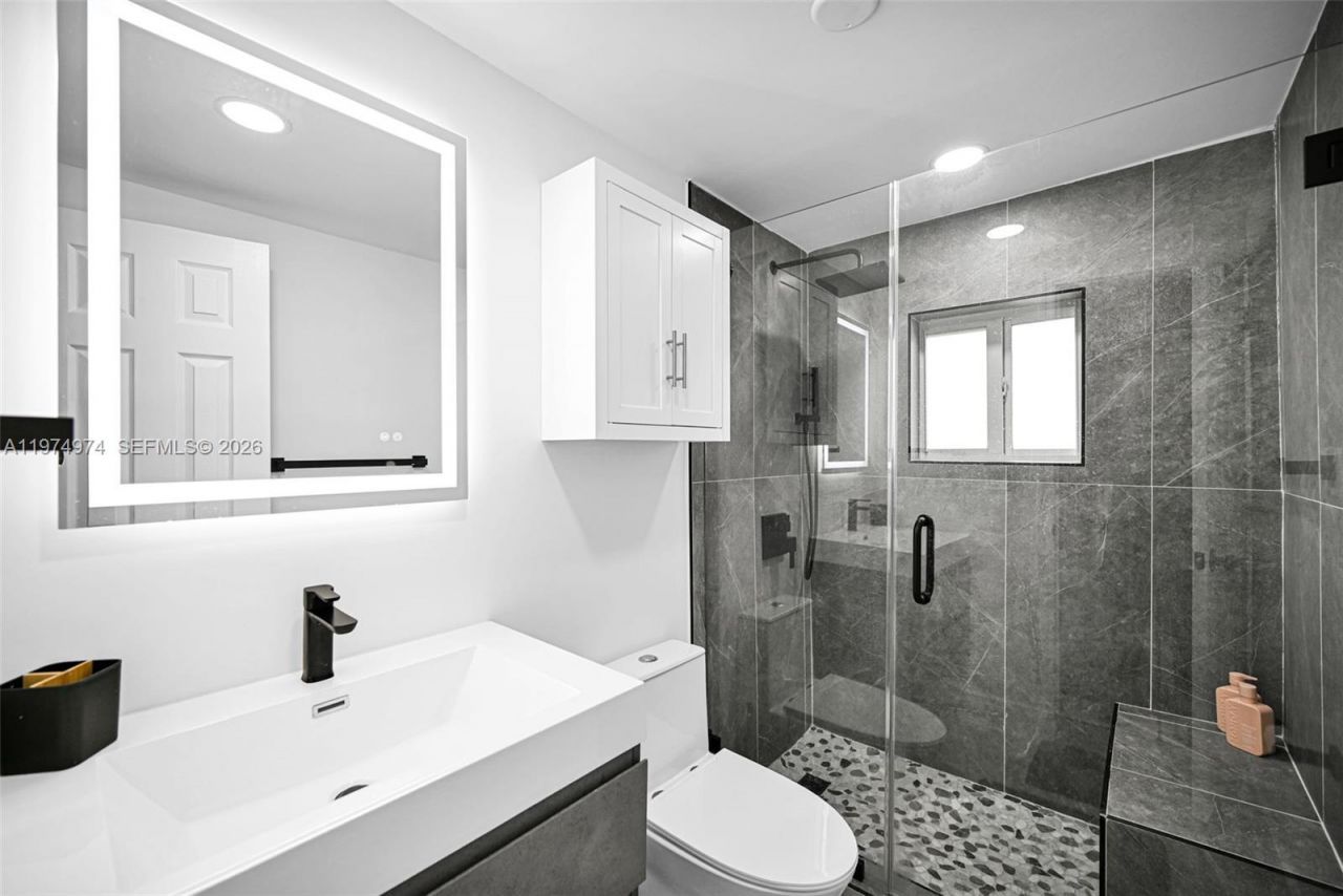 1021 NE 82nd Ter, Miami, FL 33138 Photo