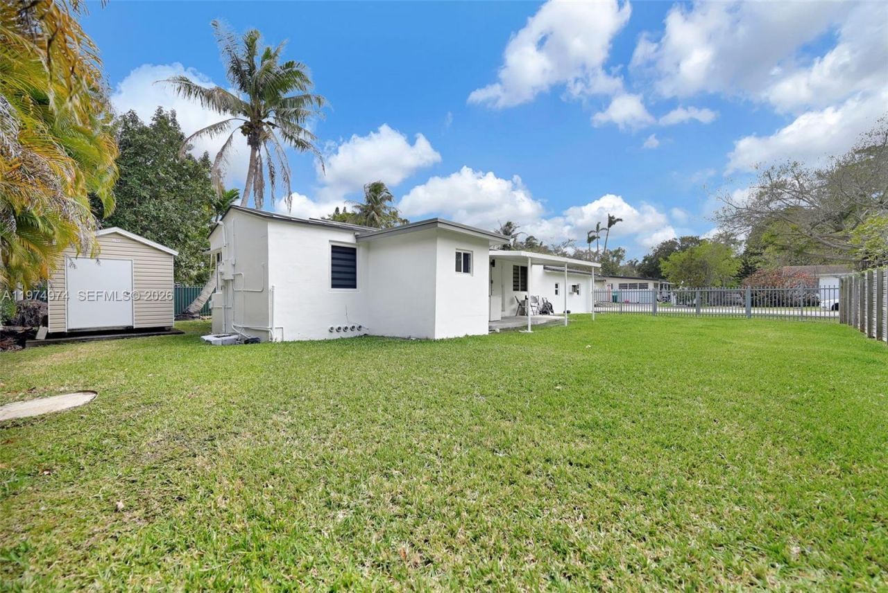 1021 NE 82nd Ter, Miami, FL 33138 Photo
