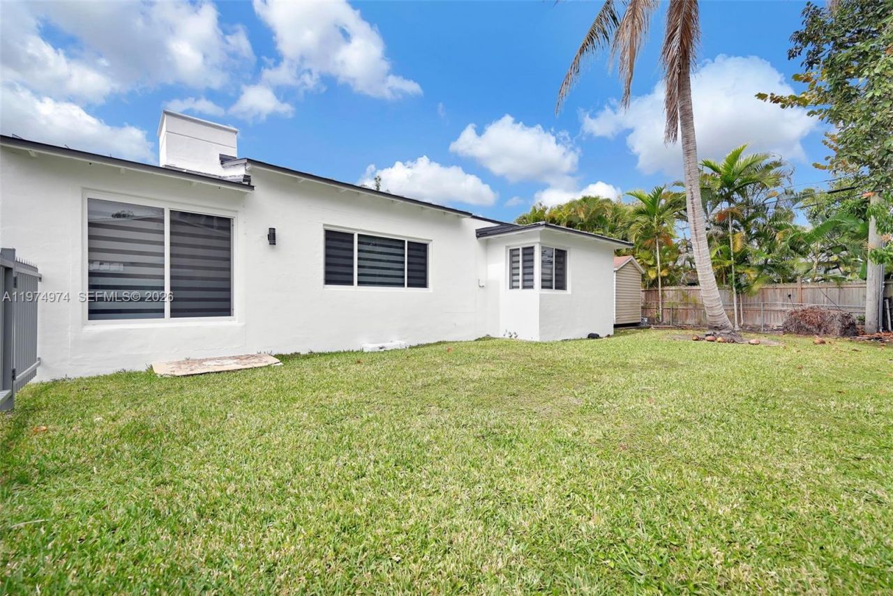 1021 NE 82nd Ter, Miami, FL 33138 Photo