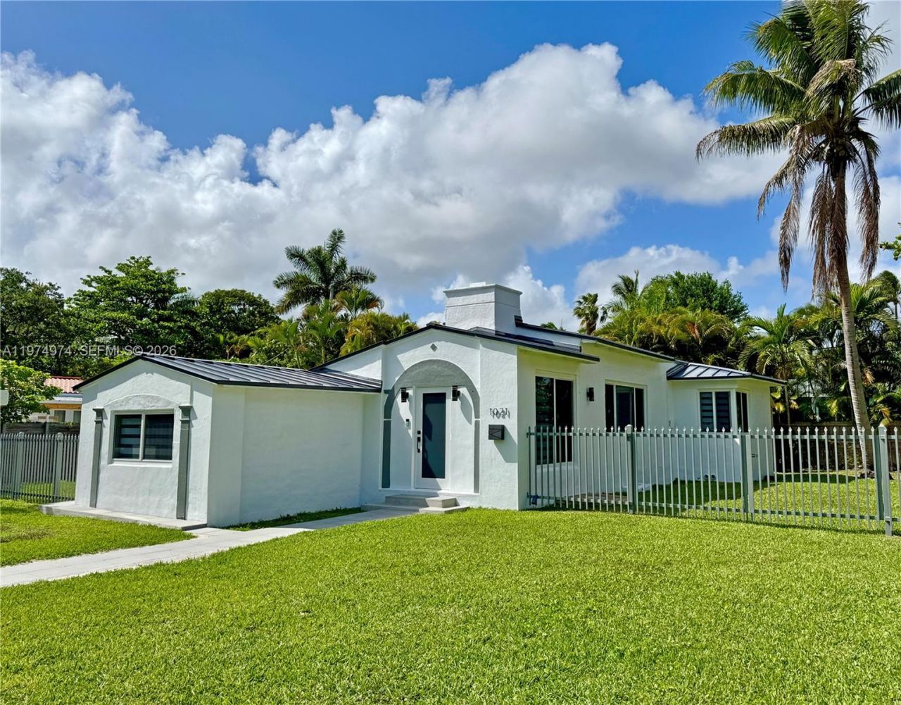 1021 NE 82nd Ter, Miami, FL 33138 Photo