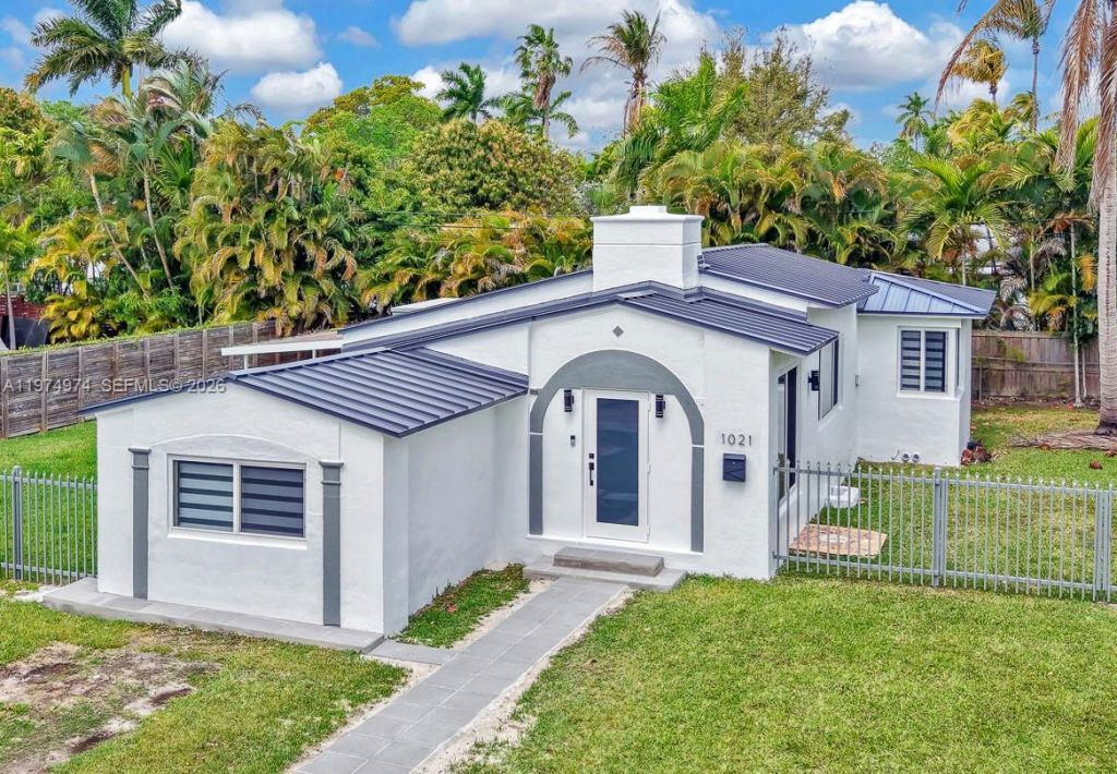 1021 NE 82nd Ter, Miami, FL 33138 Photo