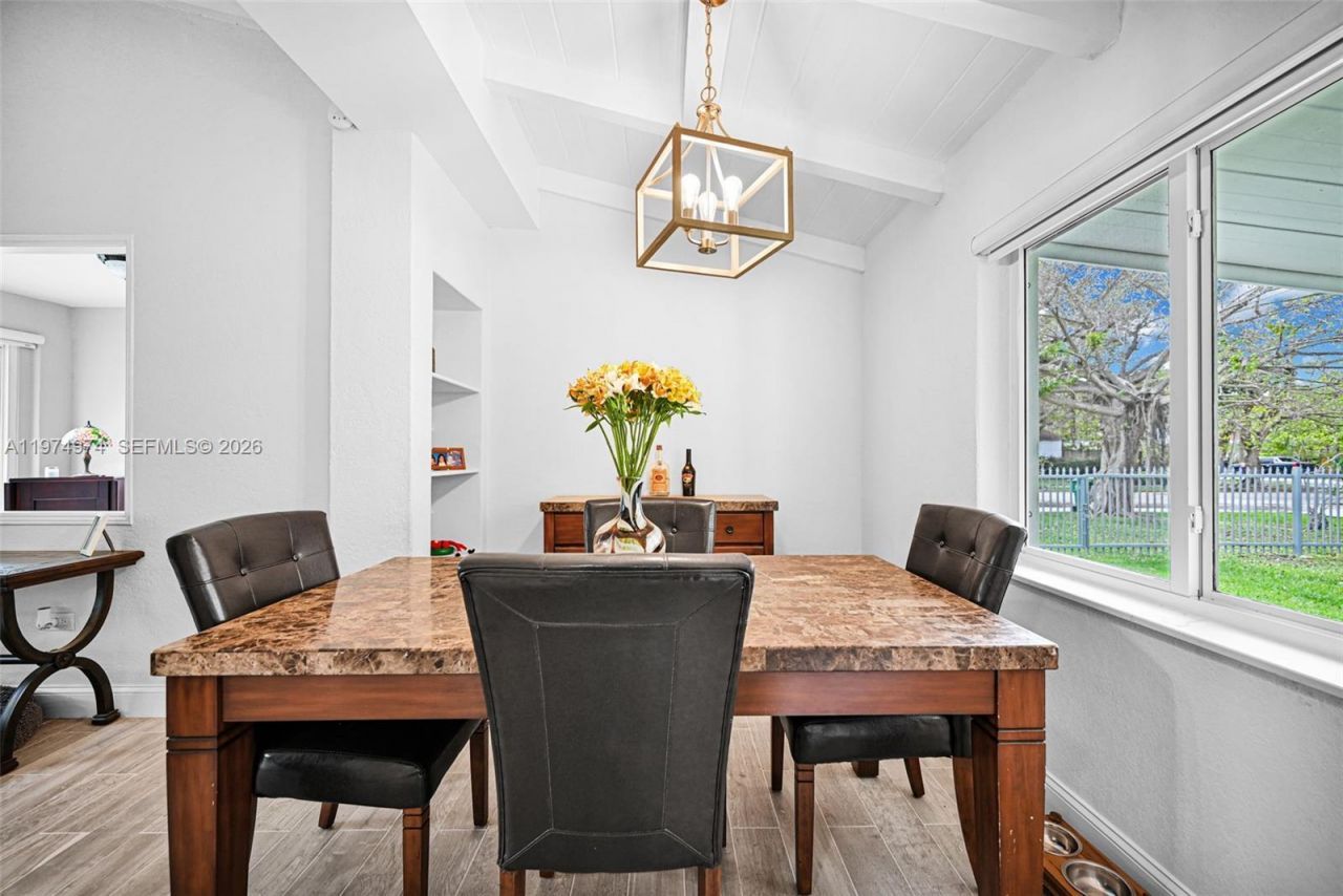 1021 NE 82nd Ter, Miami, FL 33138 Photo