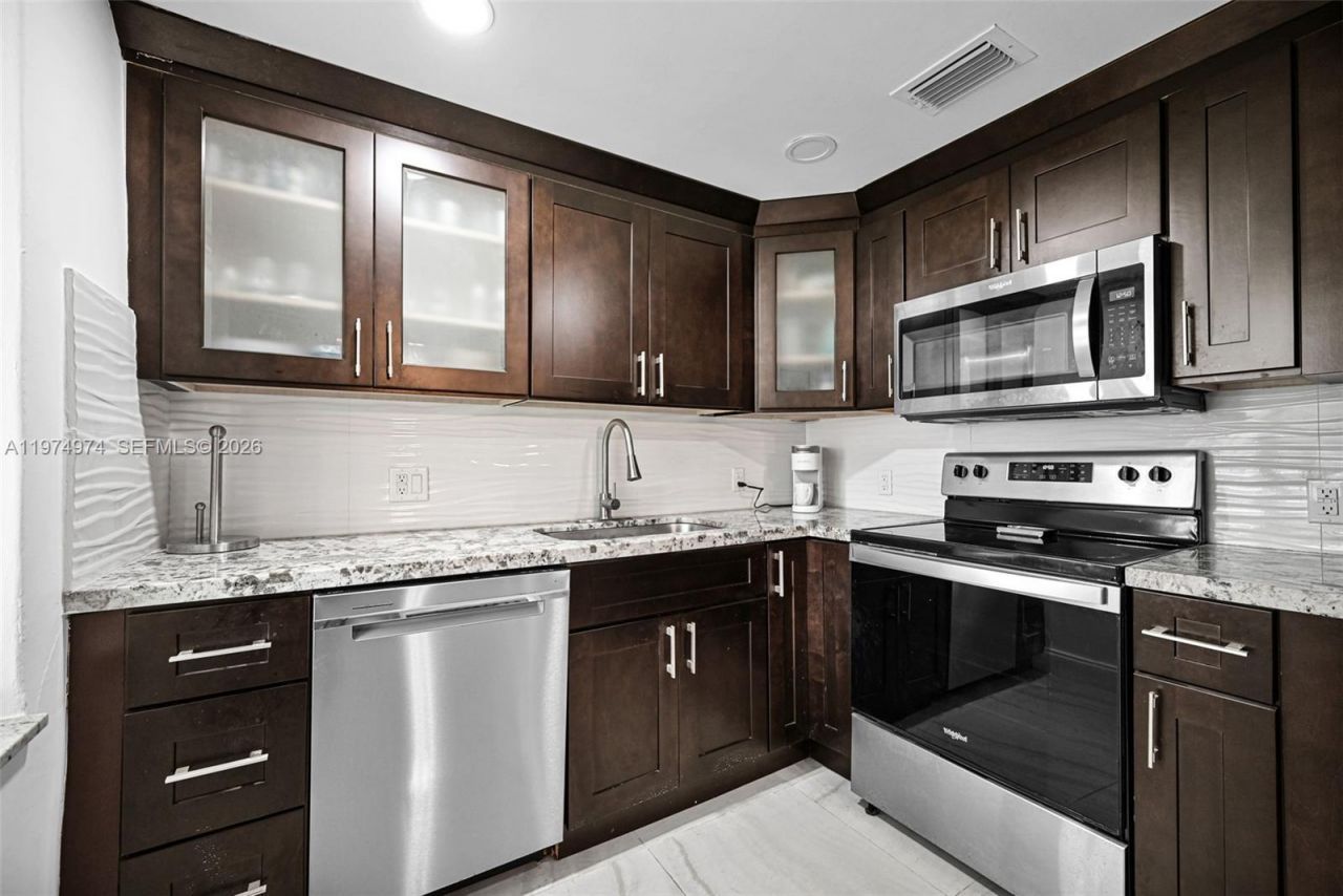 1021 NE 82nd Ter, Miami, FL 33138 Photo