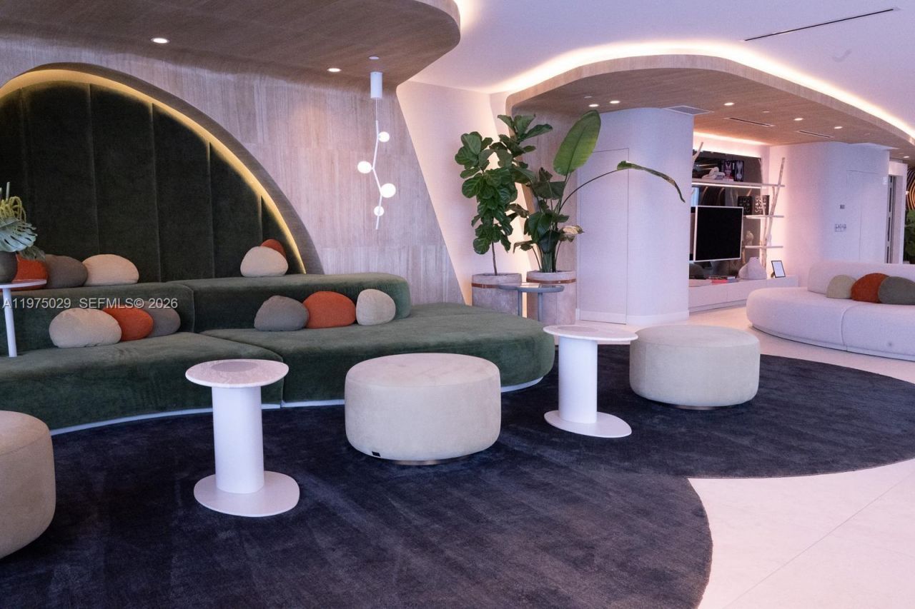 711 NE 23rd Ter, Unit 1506, Miami, FL 33137 Photo