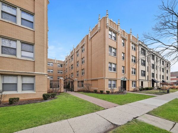 1925B Grove Avenue , Unit 309, Berwyn, IL 60402