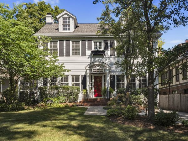 567 Hill Terrace, Winnetka, IL 60093