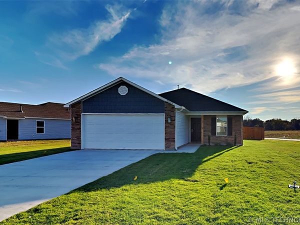 11604 S 274th East Place , Coweta, OK 74429