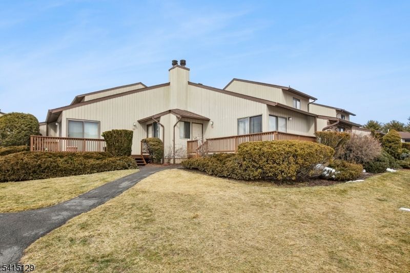 250 Ridgedale Ave Y6, Florham Park, NJ 07932 Main Photo