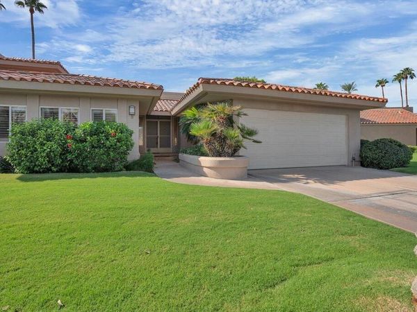 9 Lakeshore Drive, Rancho Mirage, CA 92270