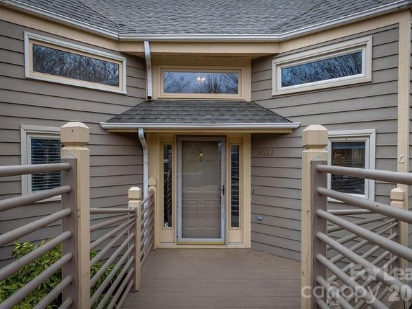 14623 Waterside Drive, Charlotte, NC 28278