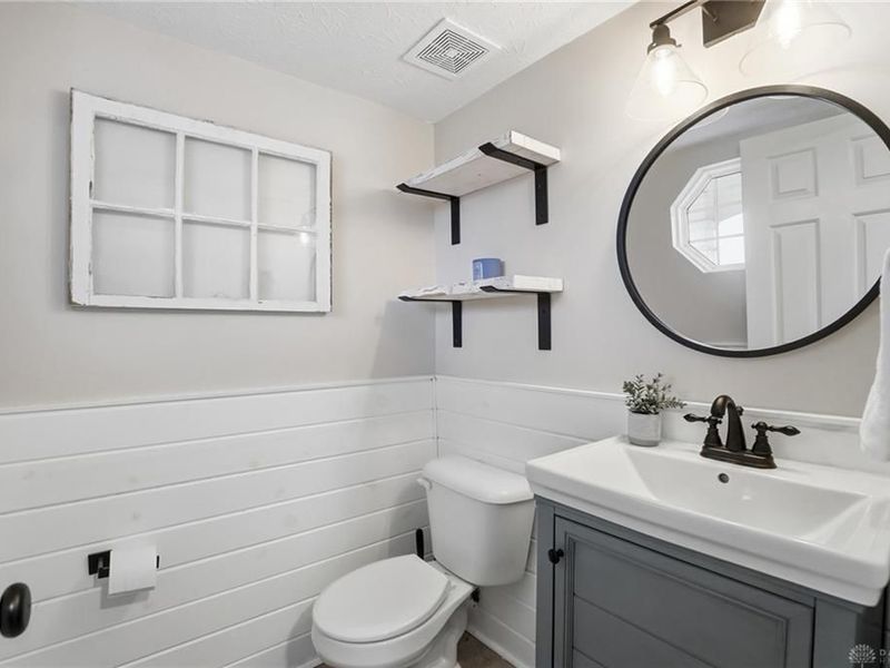 382 N Church Drive, Lebanon, OH 45036 Photo 13