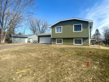 7178 Peterson Trail, Hugo, MN 55038