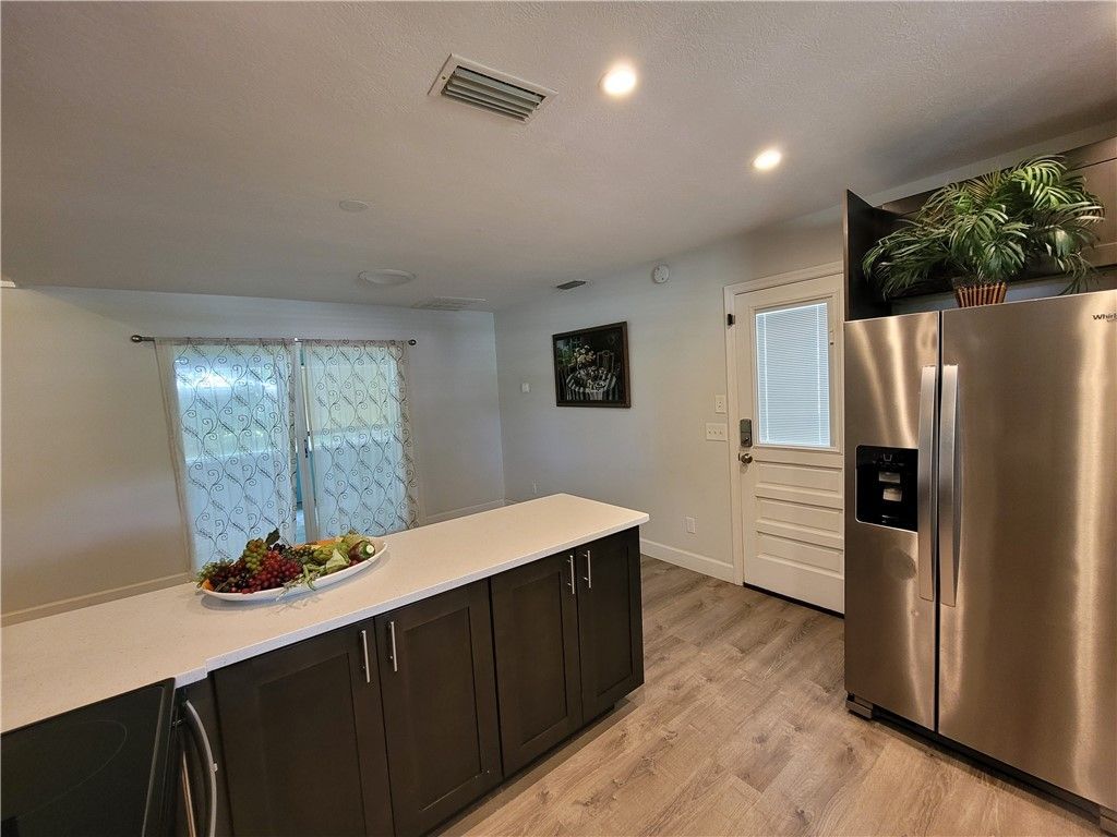 6515 5th Street, Vero Beach, FL 32968 Photo