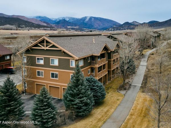 520 River View Drive, Unit 503, New Castle, CO 81647