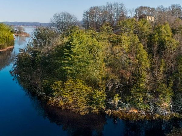 407 Jack Potts Drive, Dandridge, TN 37725