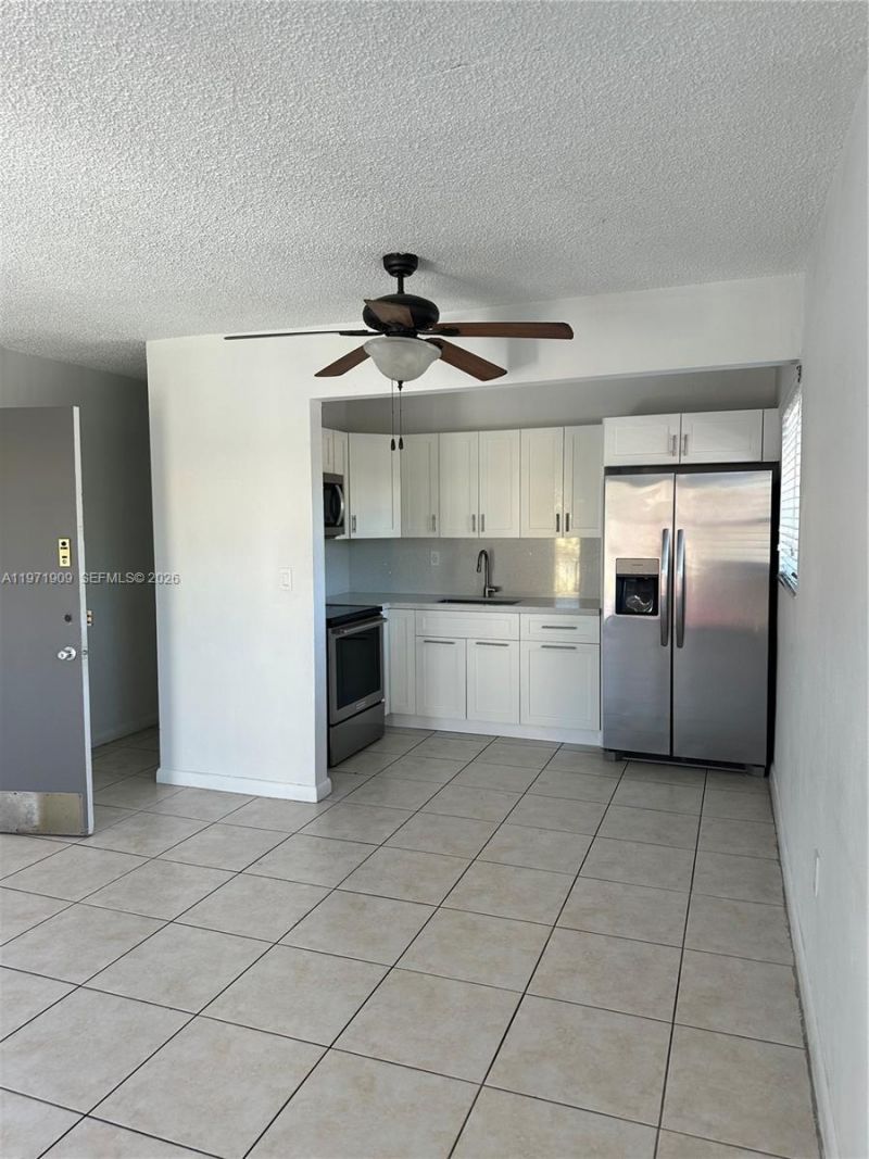 543 SW 37th Ave , Unit 4, Miami, FL 33135 Photo