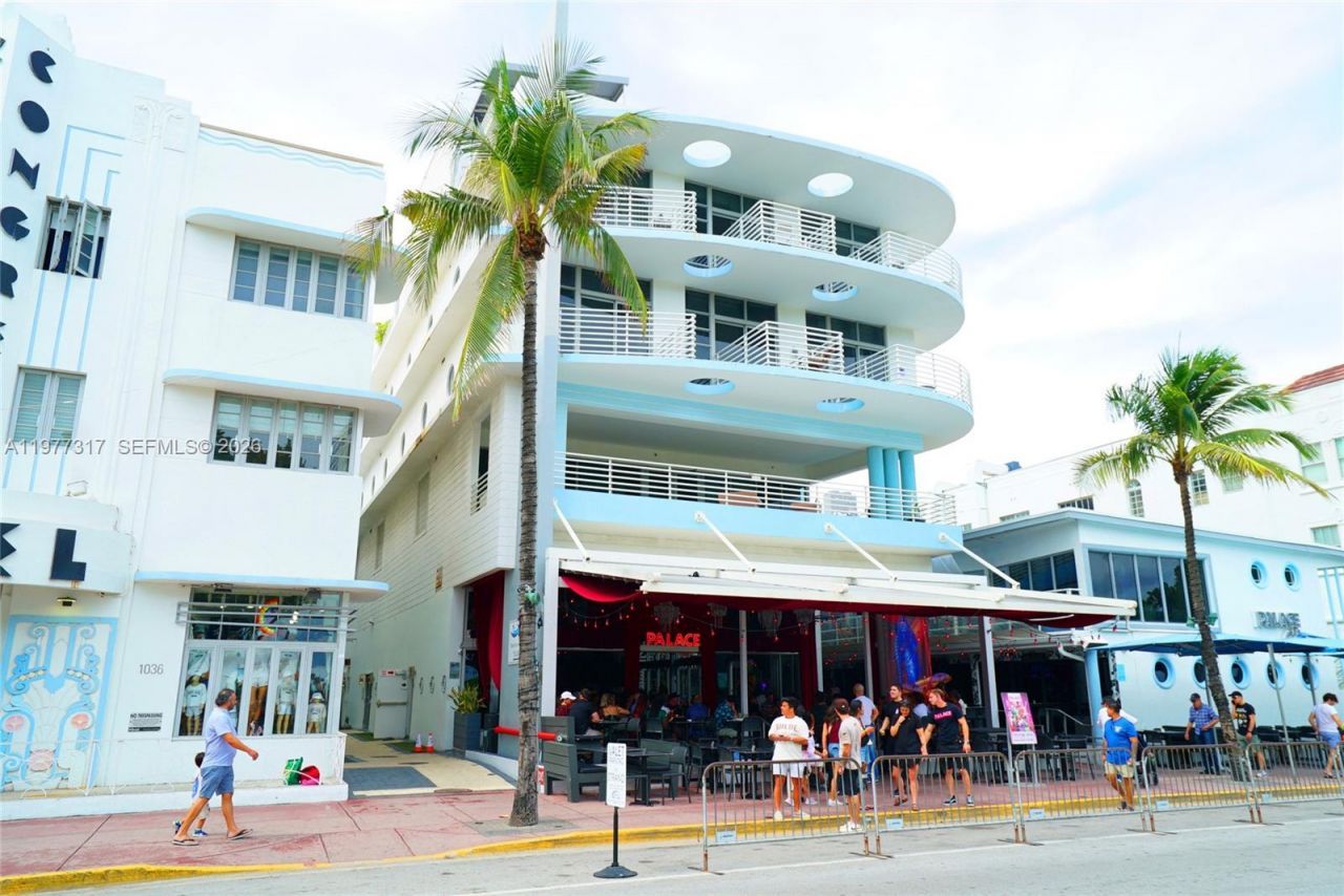 1052 Ocean Dr , Unit C407, Miami Beach, FL 33139 Photo