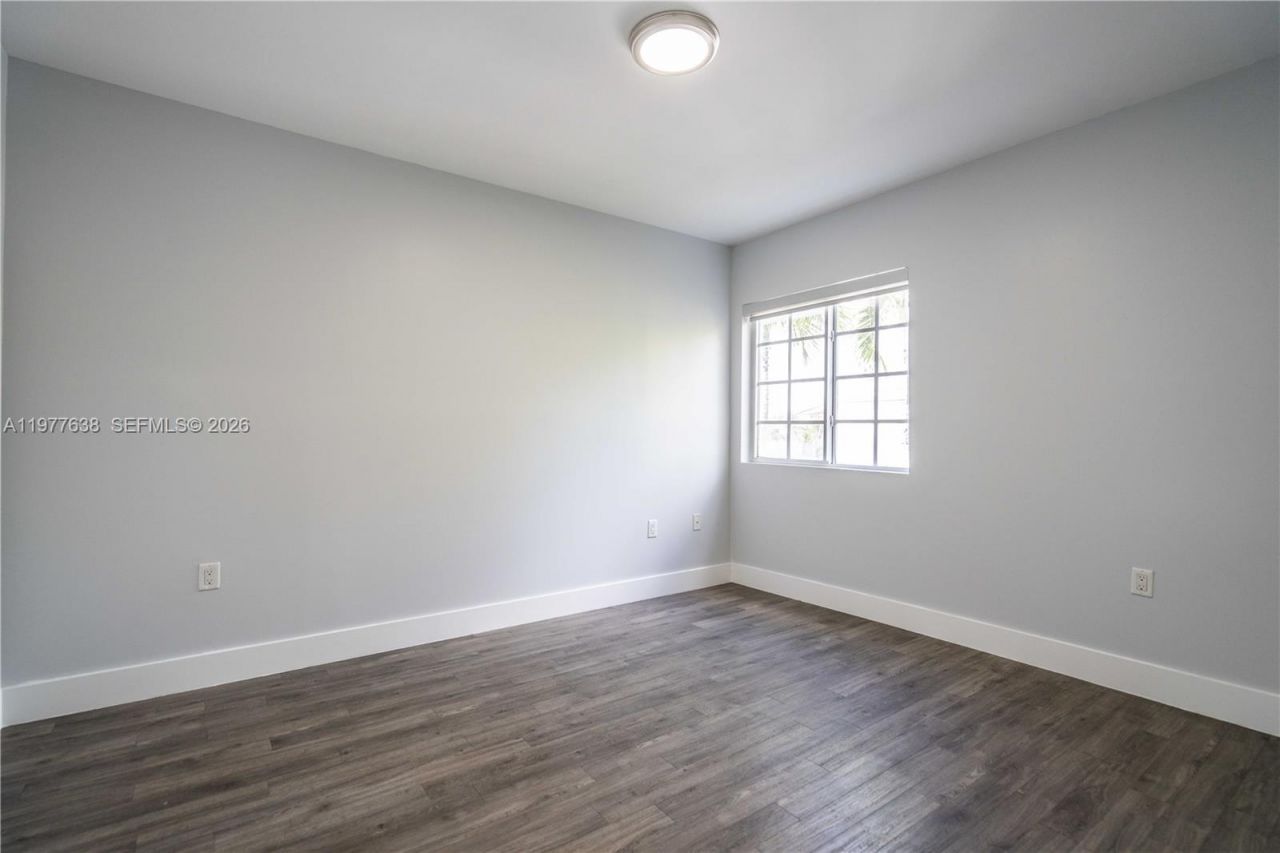 331 85th St, Unit 15, Miami Beach, FL 33141 Photo