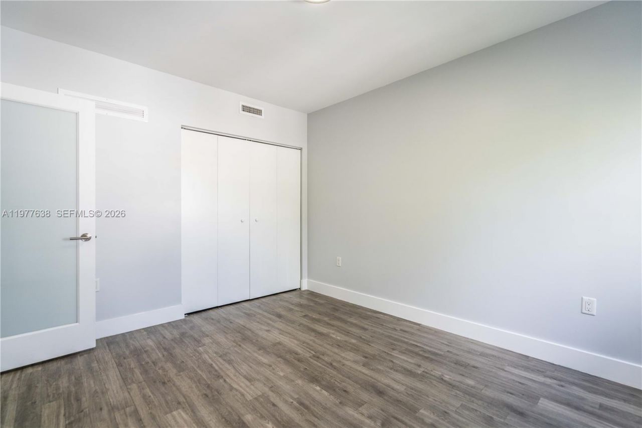 331 85th St, Unit 15, Miami Beach, FL 33141 Photo