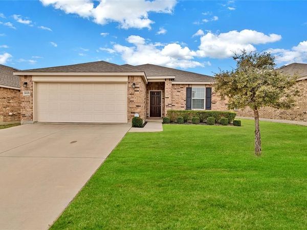 6125 Misty Breeze Drive, Fort Worth, TX 76179