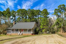 129 Melrose Place photo 4