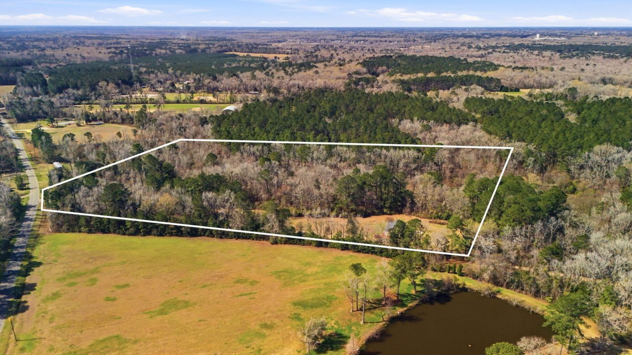 129 Melrose Place Photo 30