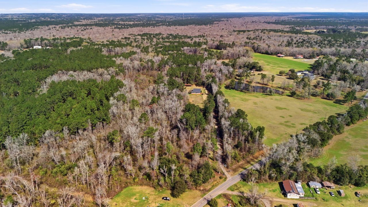 129 Melrose Place Photo 5