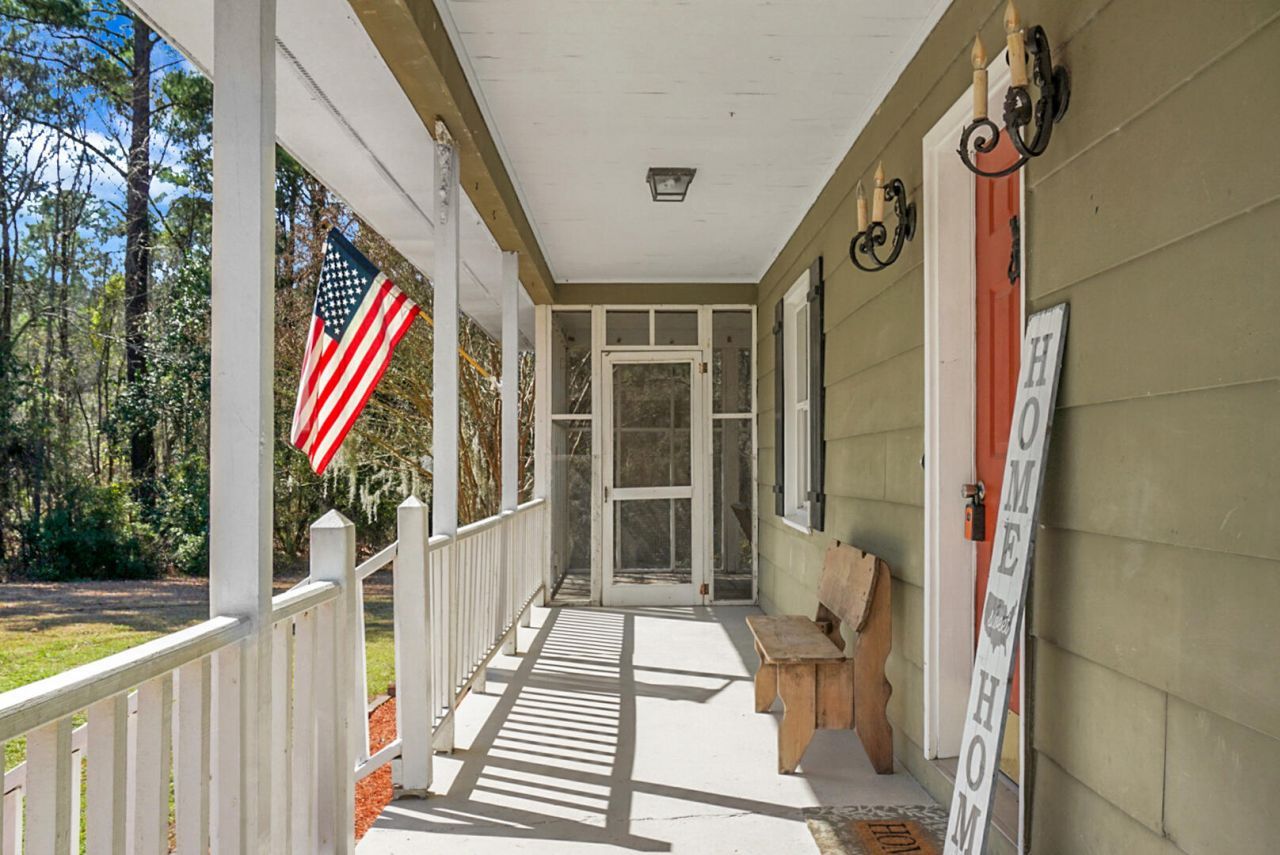 129 Melrose Place Photo 7