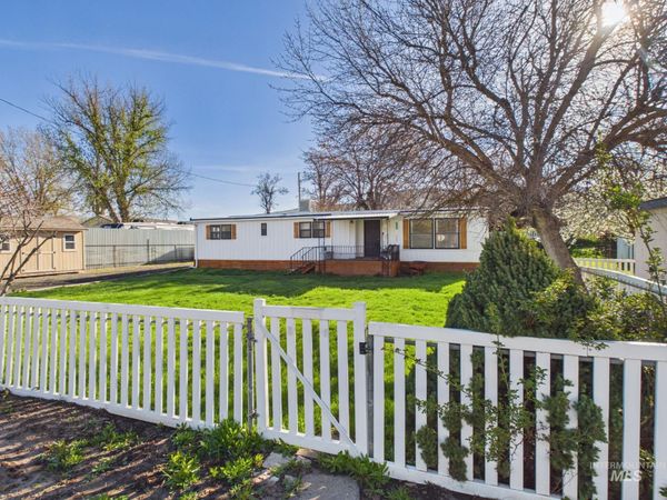 7680 Sweet Ola Hwy, Sweet, ID 83670