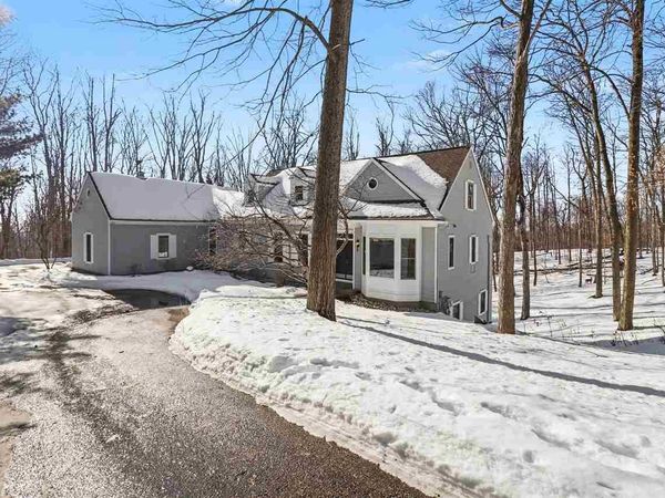 1838 Bluff's Edge, Harbor Springs, MI 49740