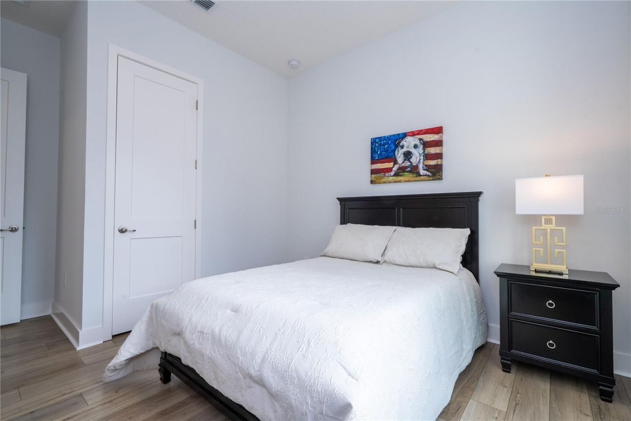 351 W Main Street, Lake Helen, FL 32744 Photo