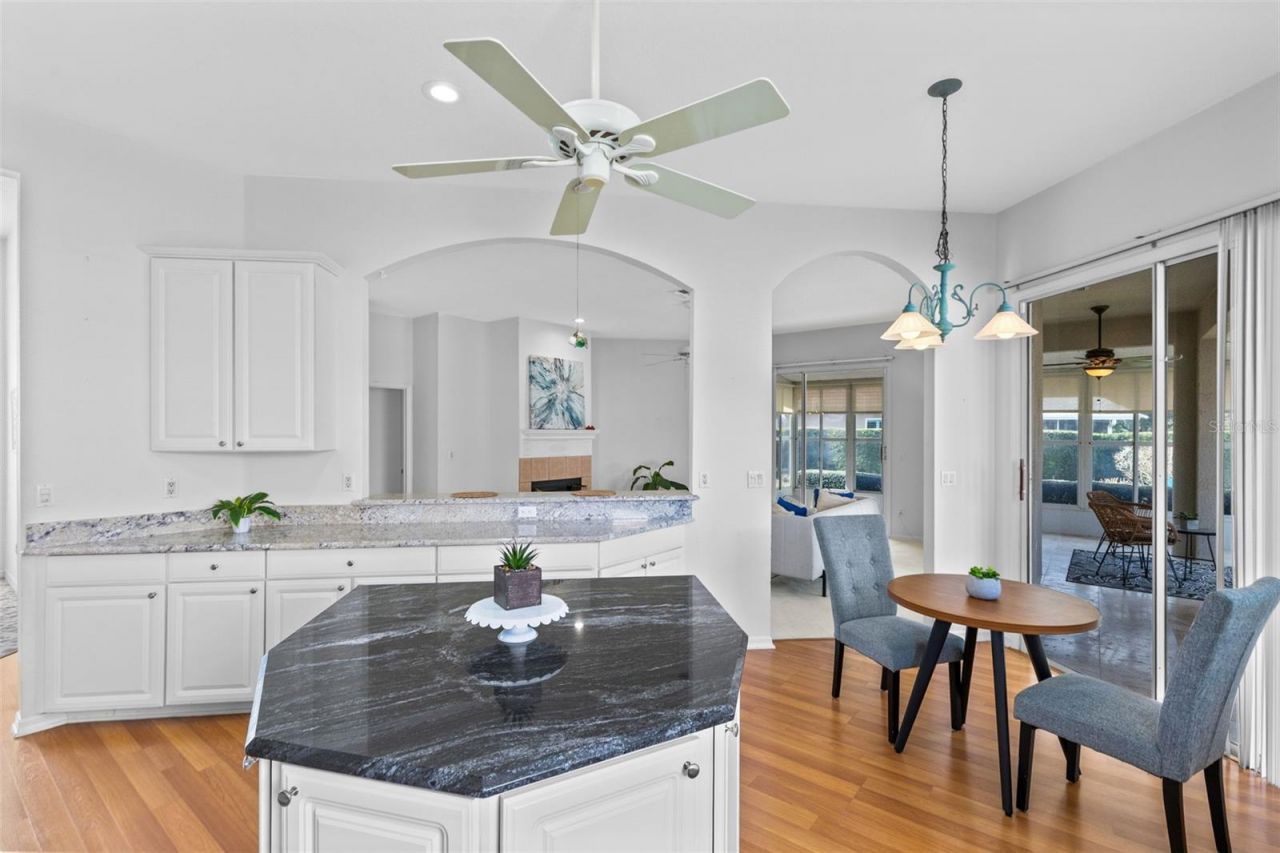 905 Torrey Pine Drive , Winter Springs, FL 32708 Photo