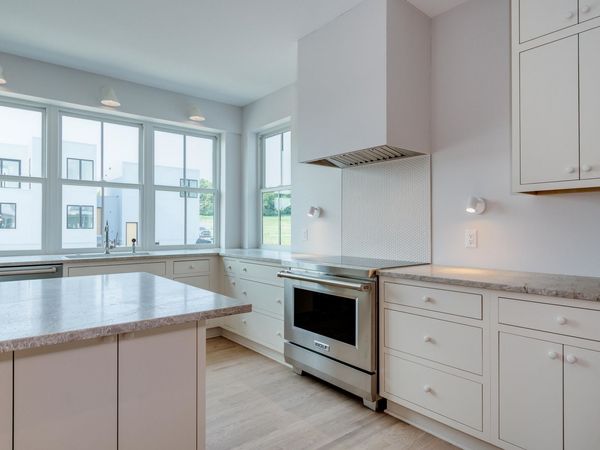 4029 Serenbe Street, Middleton, WI 53562