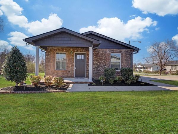 25 Dedmon St, Lebanon, TN 37087