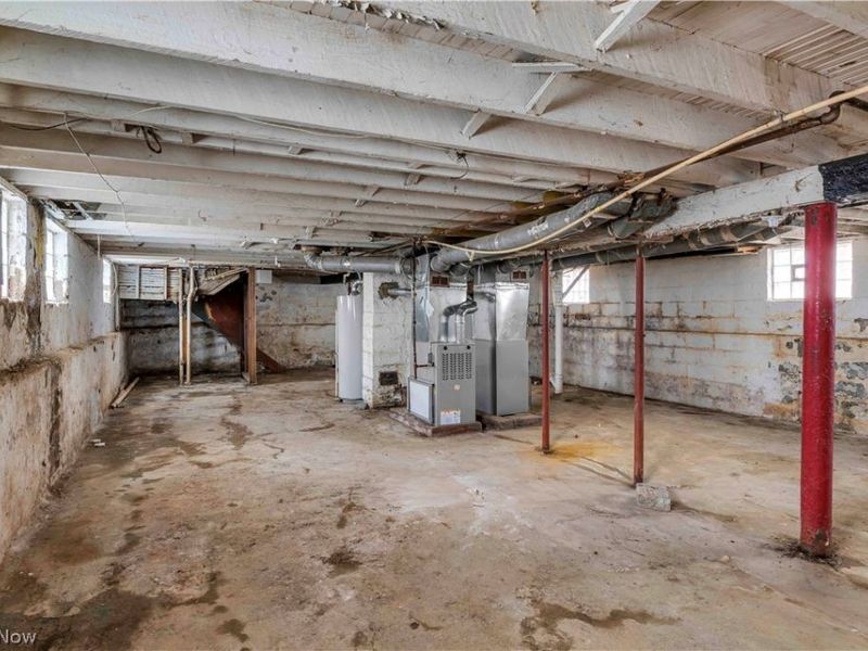 11701 Gay Avenue, Cleveland, OH 44105 Photo 32