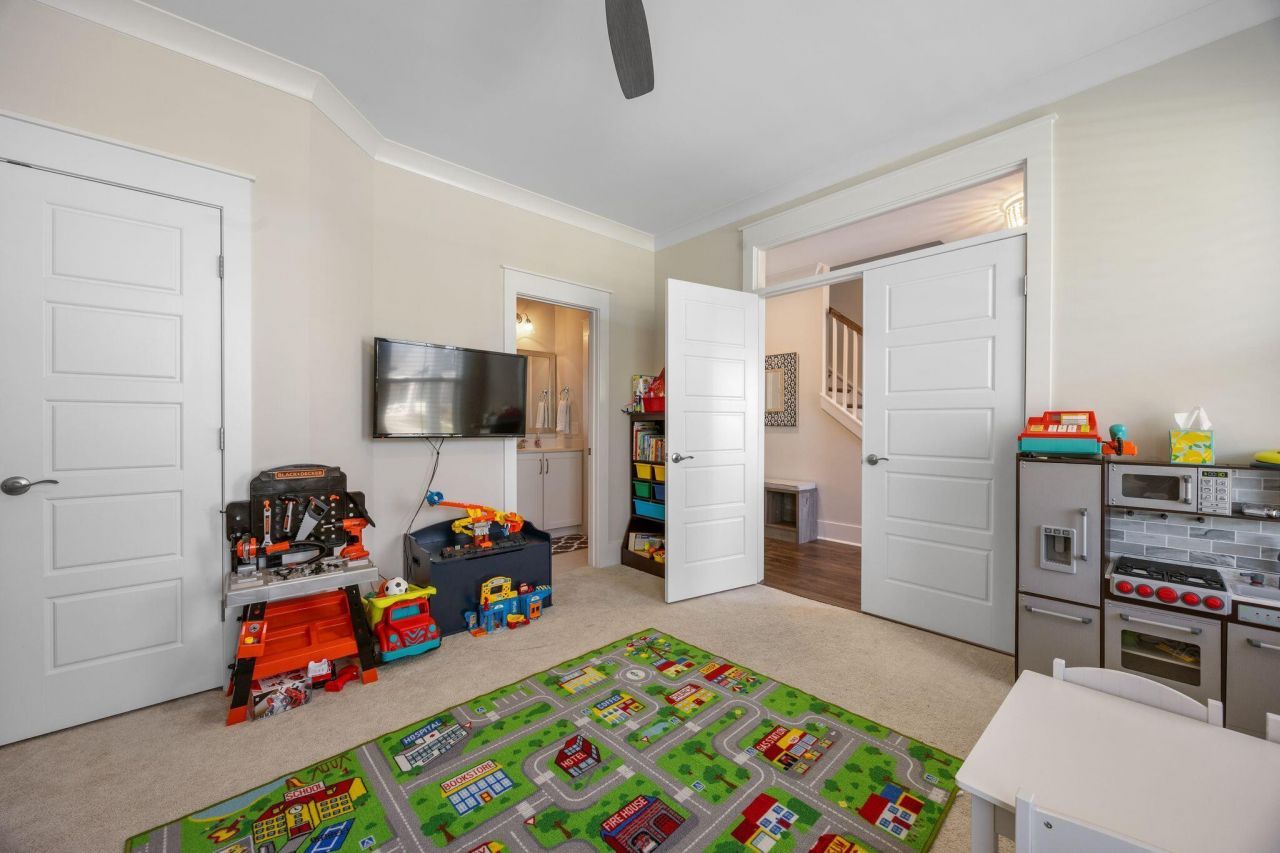 889 Carnes Crossing Boulevard Photo 8