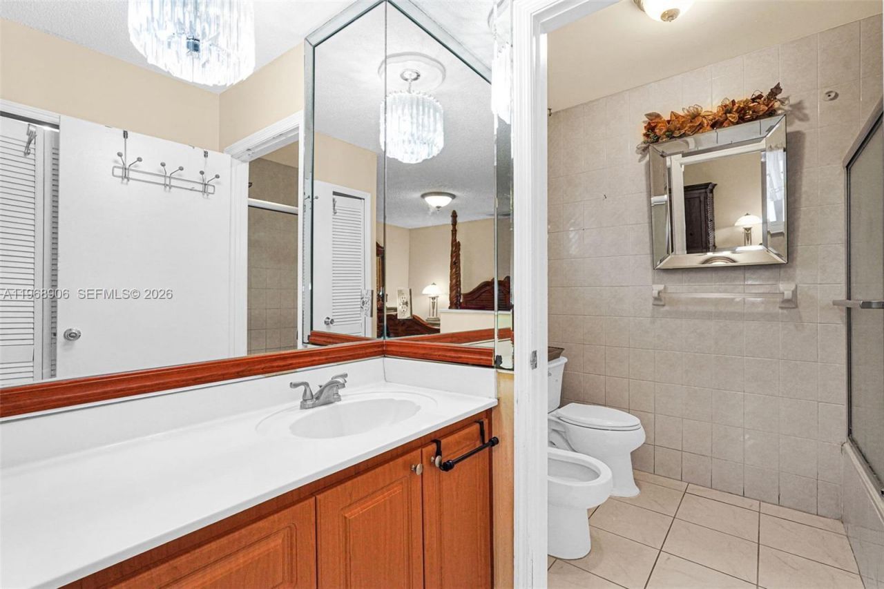 3289 W 70th St , Hialeah, FL 33018 Photo