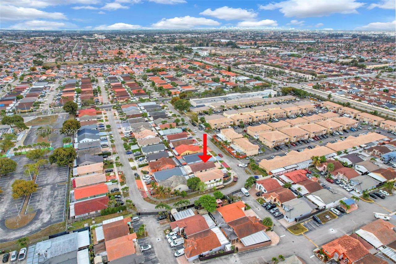 3289 W 70th St , Hialeah, FL 33018 Photo