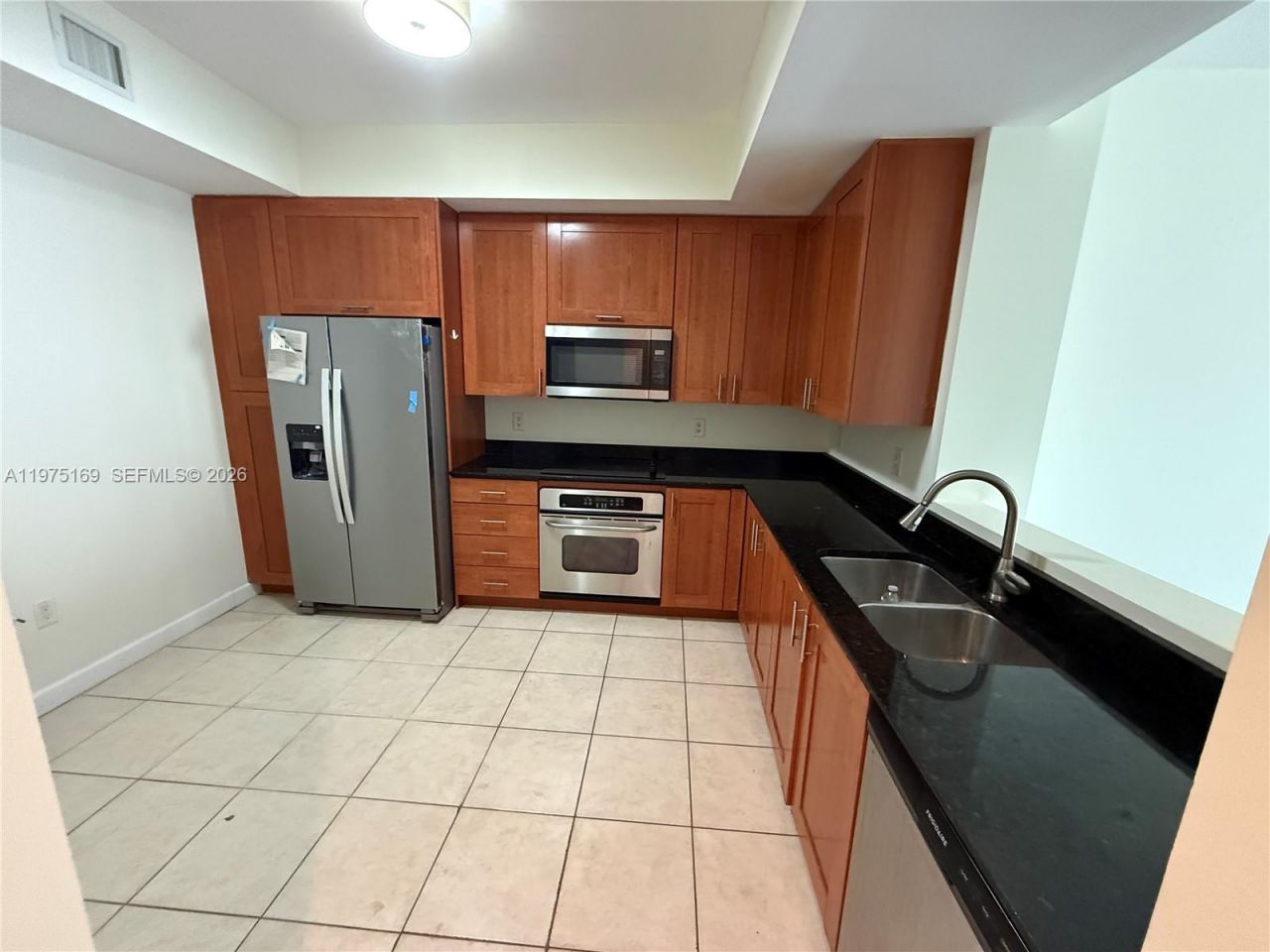 3340 NE 190th St, Unit 1105, Aventura, FL 33180 Photo