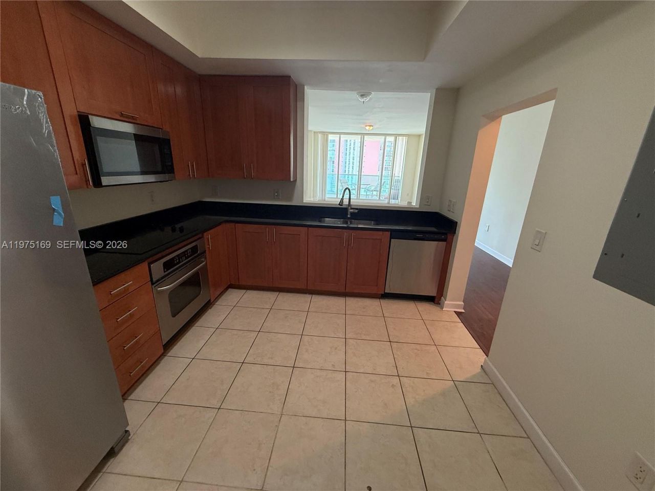3340 NE 190th St, Unit 1105, Aventura, FL 33180 Photo