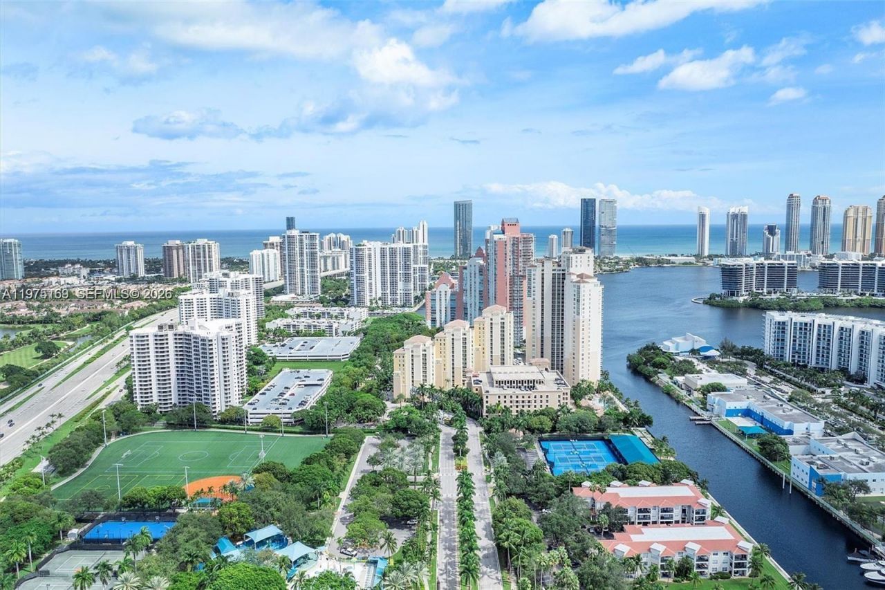 3340 NE 190th St, Unit 1105, Aventura, FL 33180 Photo