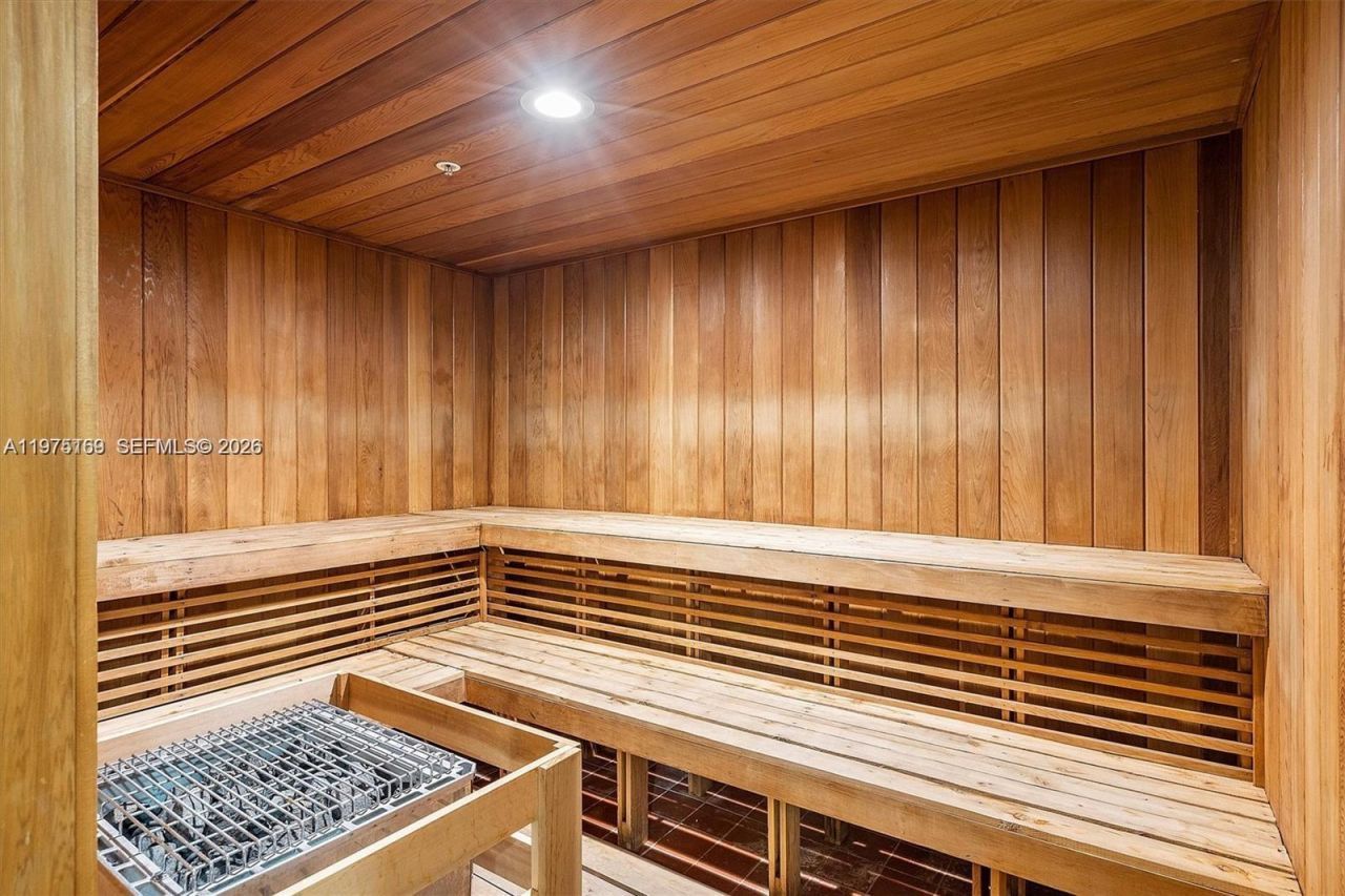 3340 NE 190th St, Unit 1105, Aventura, FL 33180 Photo