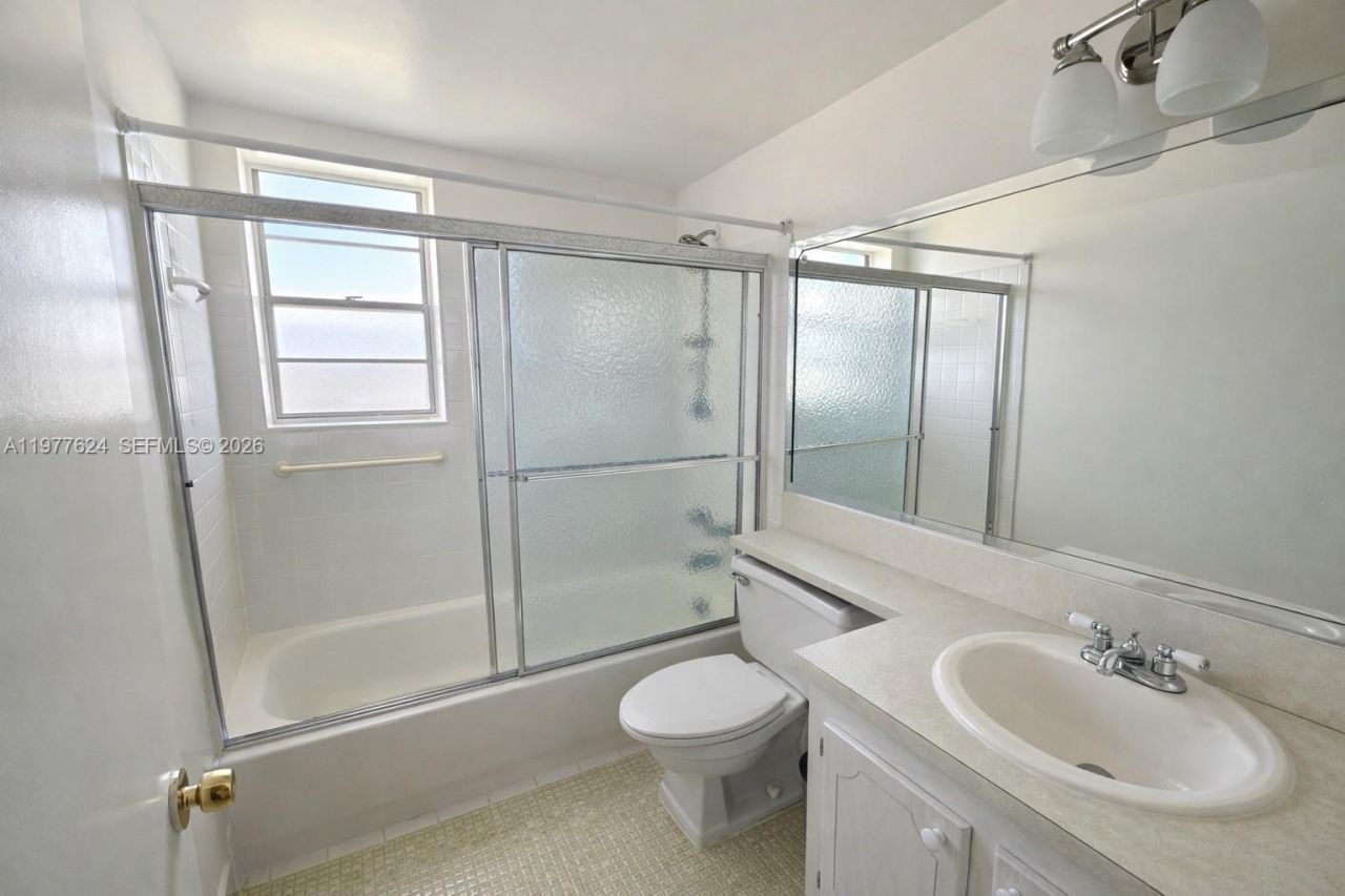 264 Norwich K , Unit 264, West Palm Beach, FL 33417 Photo