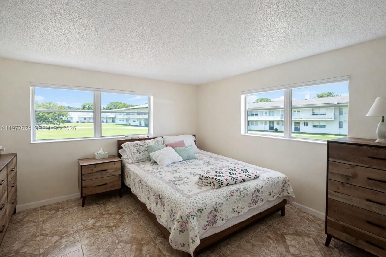 264 Norwich K , Unit 264, West Palm Beach, FL 33417 Photo