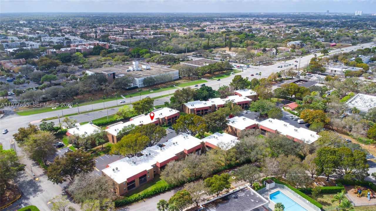 8600 NW 34th Pl, Unit B206, Sunrise, FL 33351 Photo